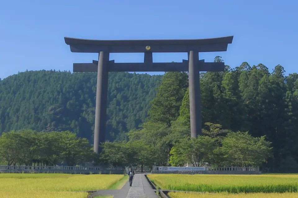 熊野本宮大社の大鳥居